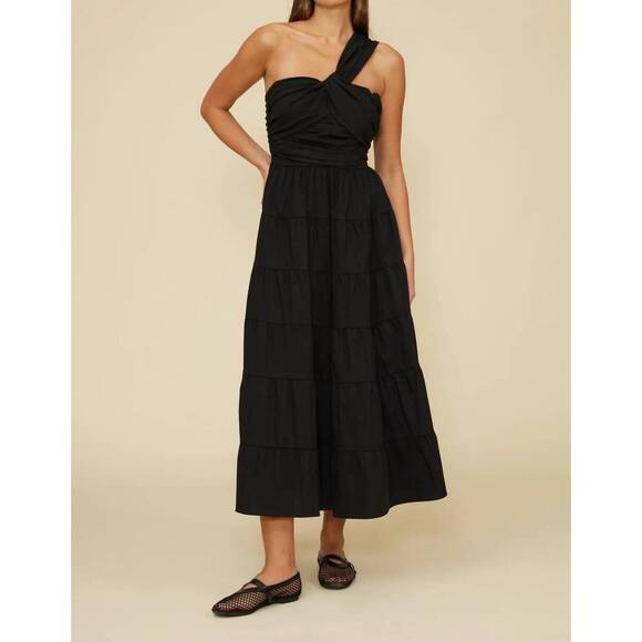 LUCY PARIS Dresses & Skirts - NEW LUCY PARIS christy poplin one shoulder dress in black